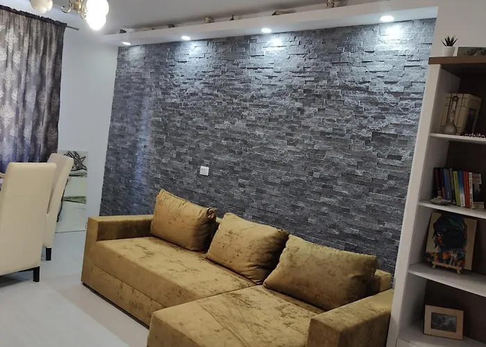 アパート Kriss Mihaileanu