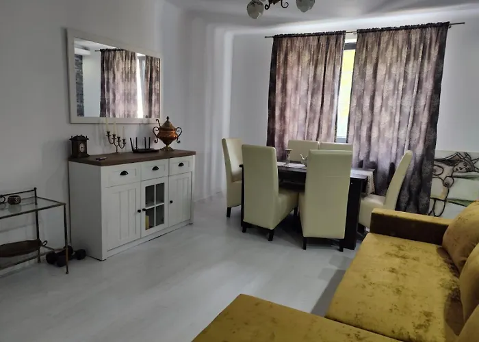 Kriss Mihaileanu アパート *