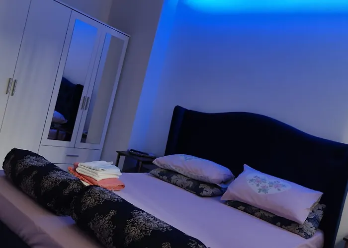 アパート Kriss Mihaileanu *